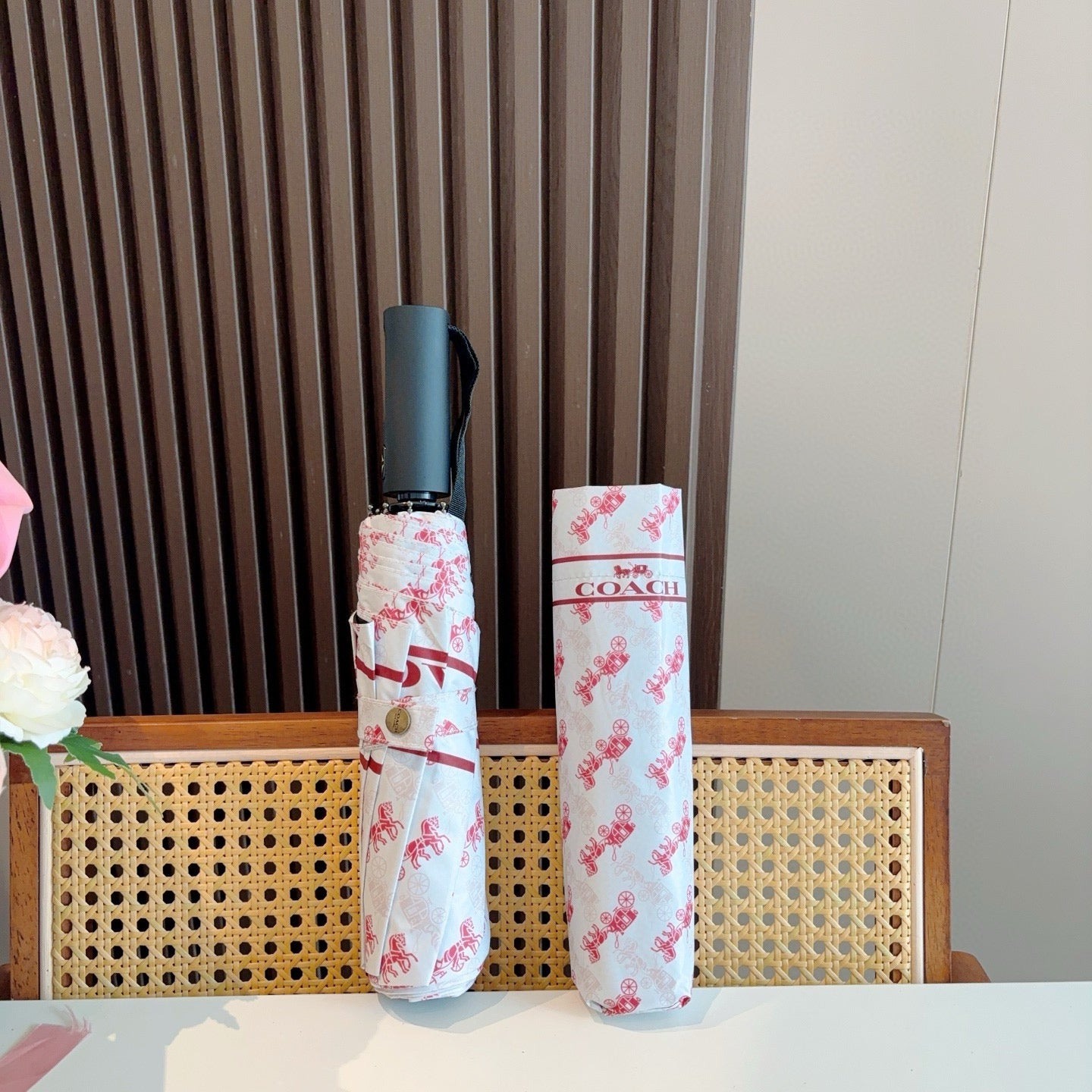 Summer new fully automatic folding umbrella for sunny weather