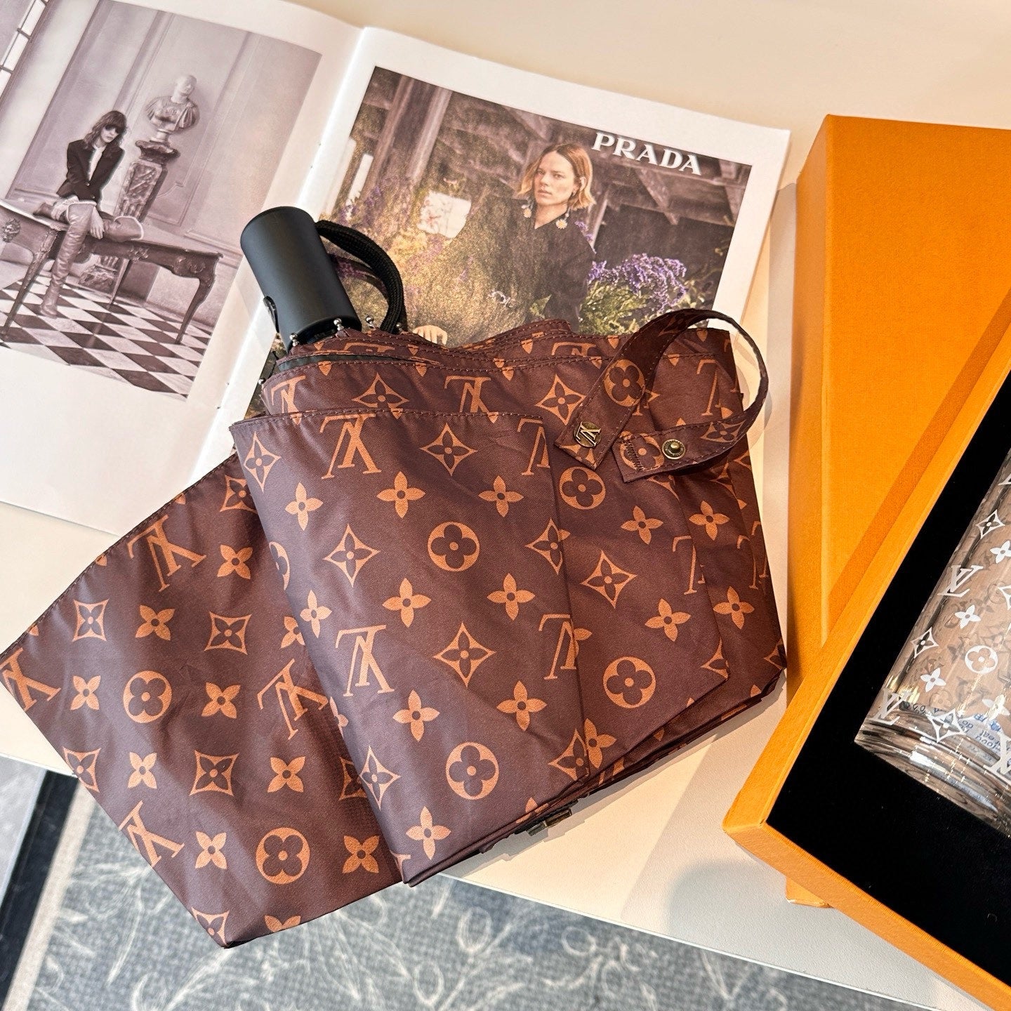 3-piece set of glass cups ➕ ballpoint pen ➕ Super wind resistant 8-bone sunny umbrella