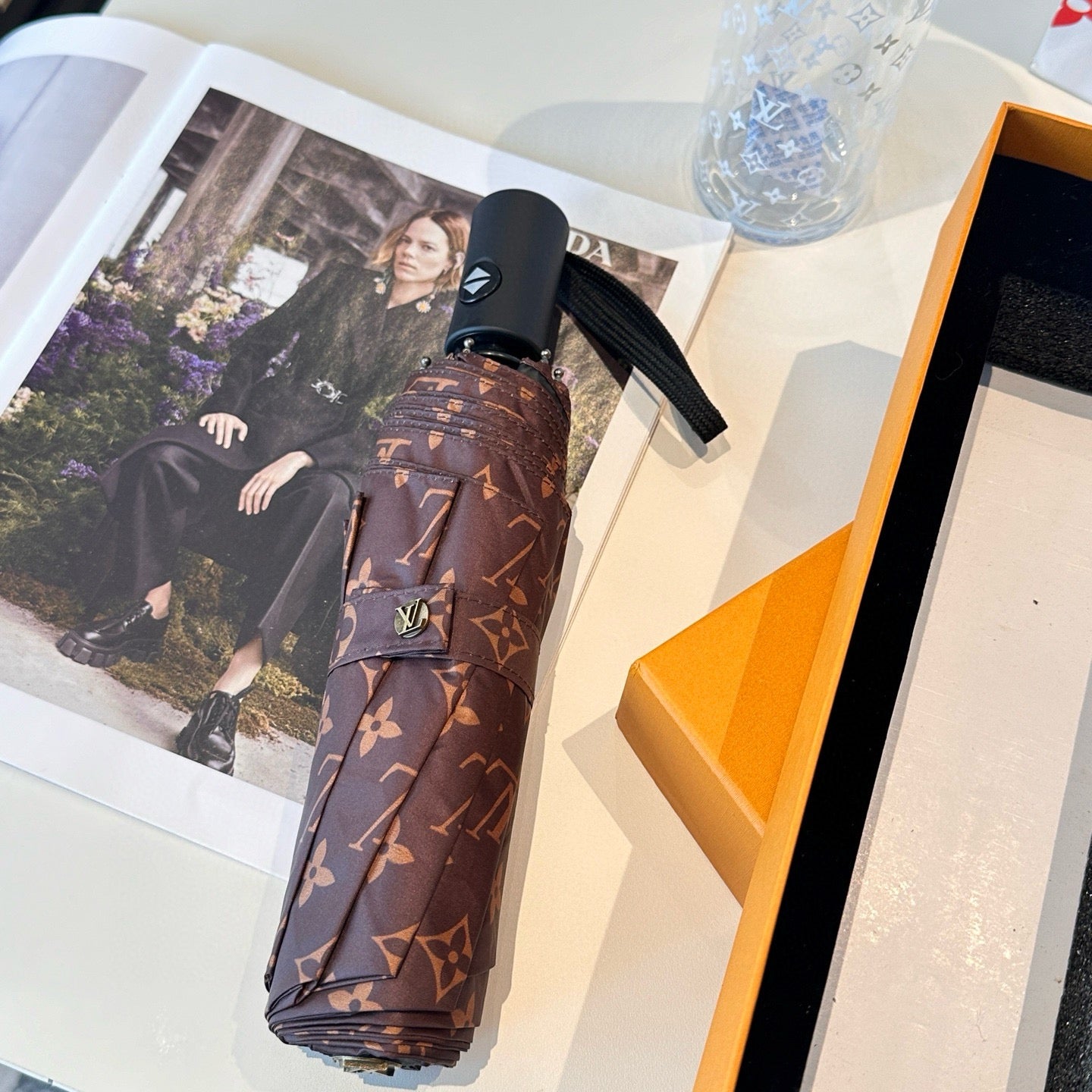 3-piece set of glass cups ➕ ballpoint pen ➕ Super wind resistant 8-bone sunny umbrella