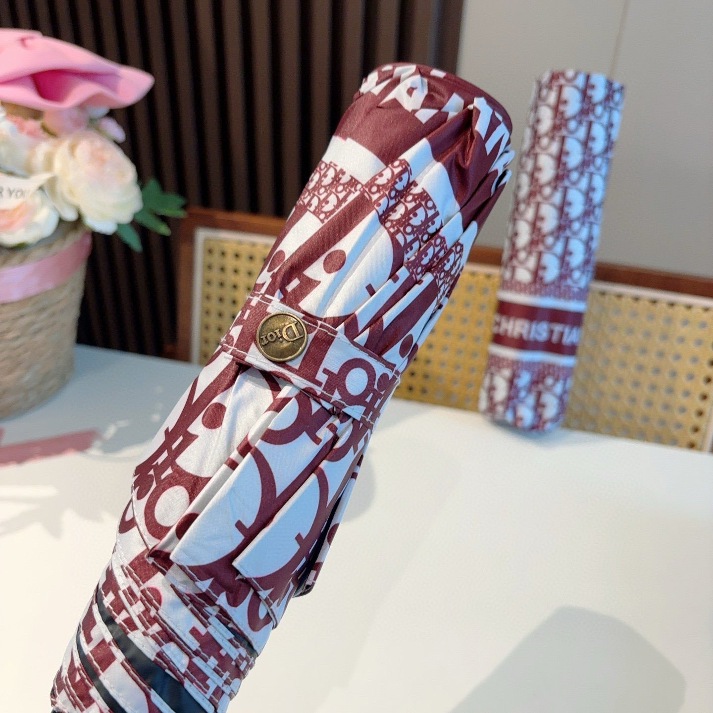 Triple fold automatic folding umbrella