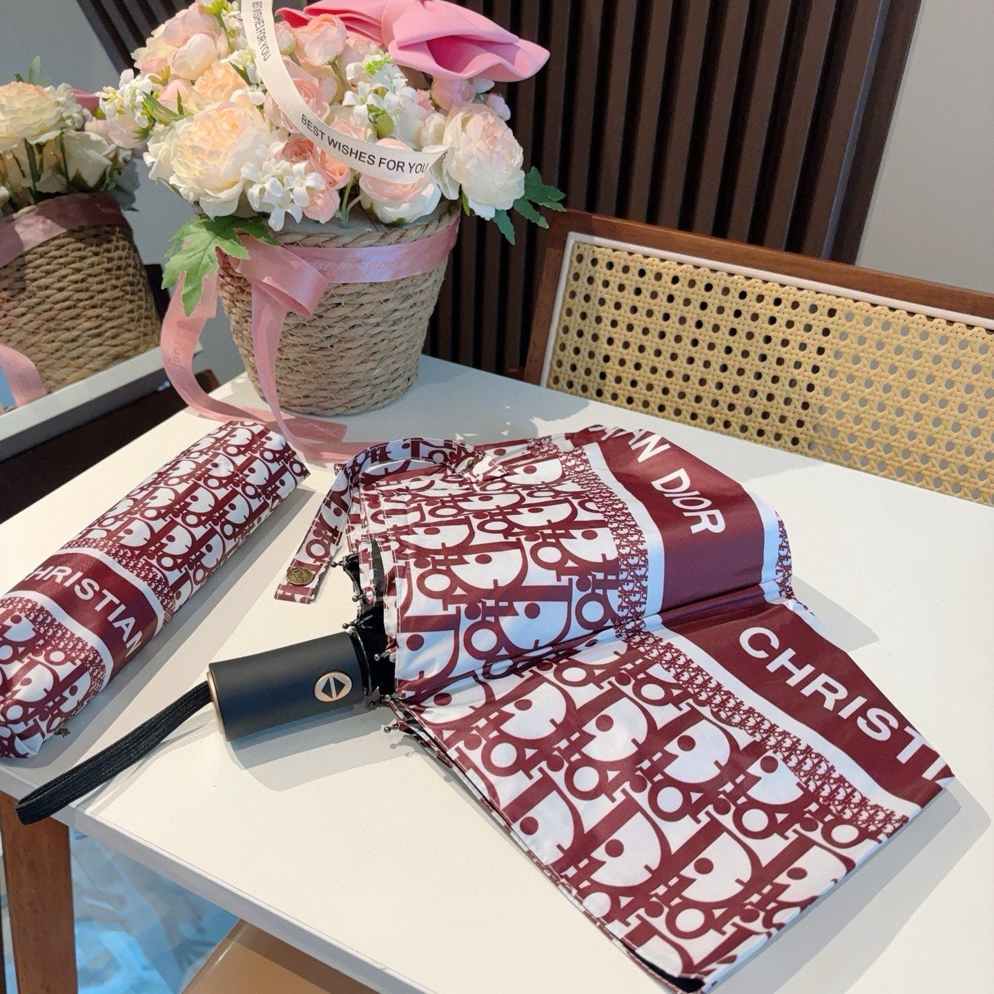 Triple fold automatic folding umbrella