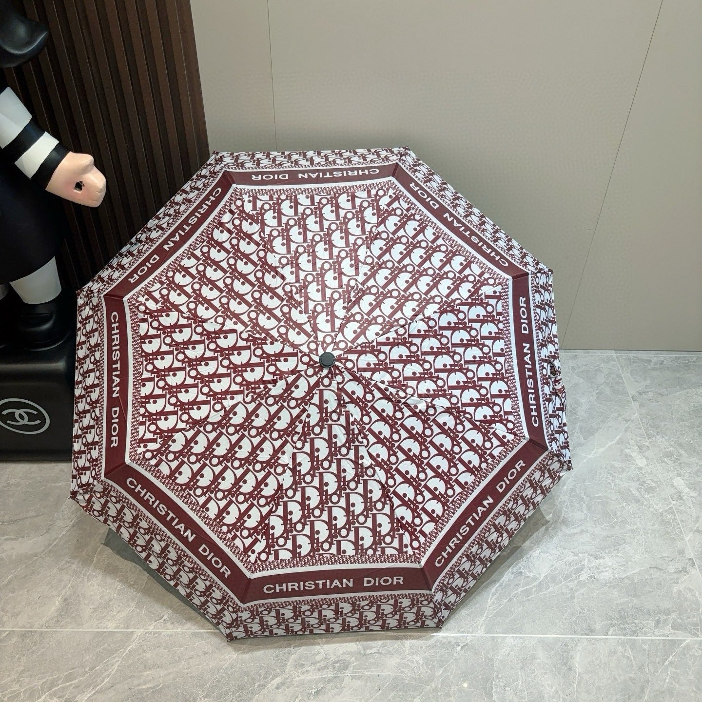 Triple fold automatic folding umbrella