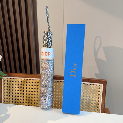 Triple fold automatic folding umbrella