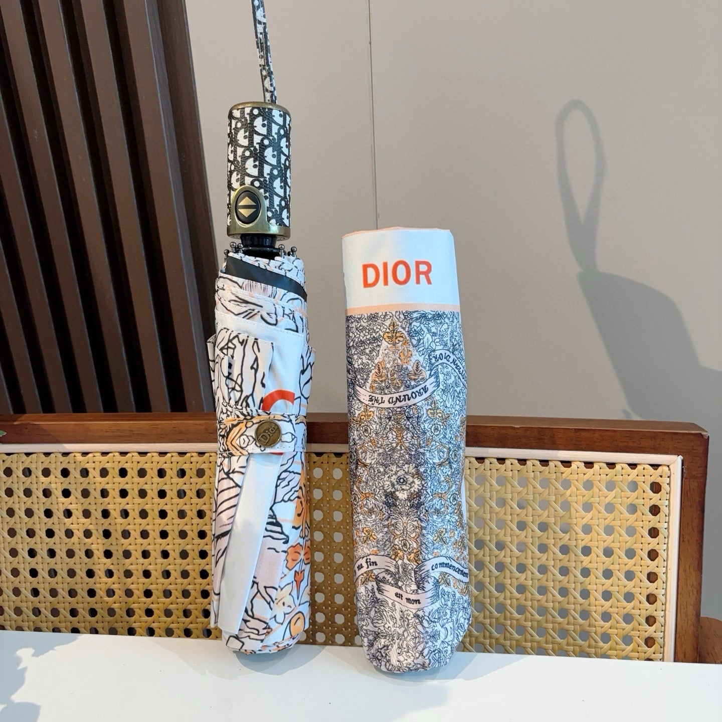 Triple fold automatic folding umbrella