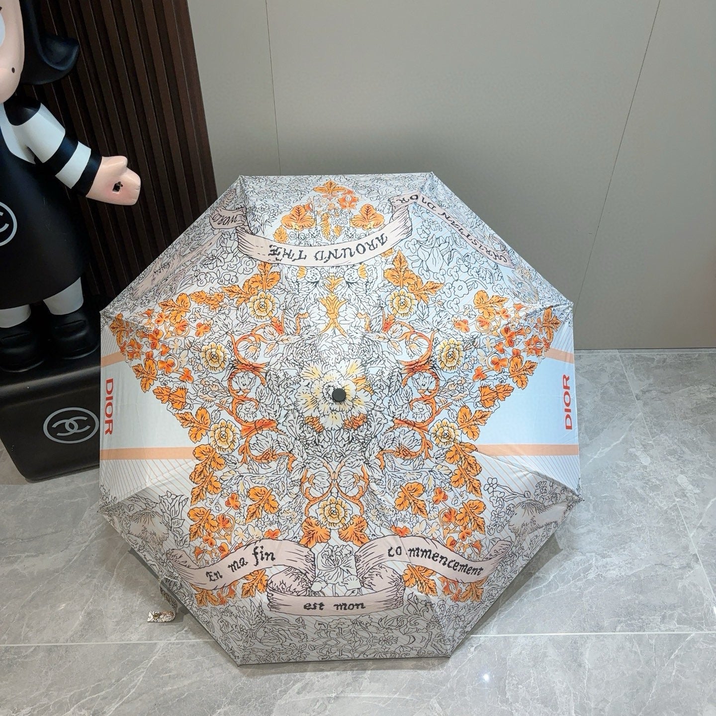 Triple fold automatic folding umbrella