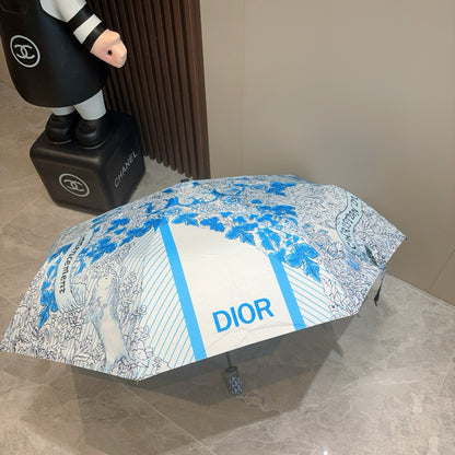 Triple fold automatic folding umbrella