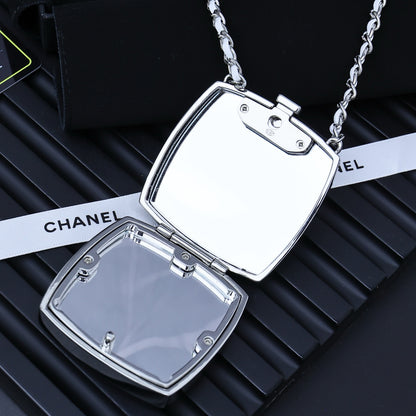 25 early spring series diamond powder bag is sparkling and attractive