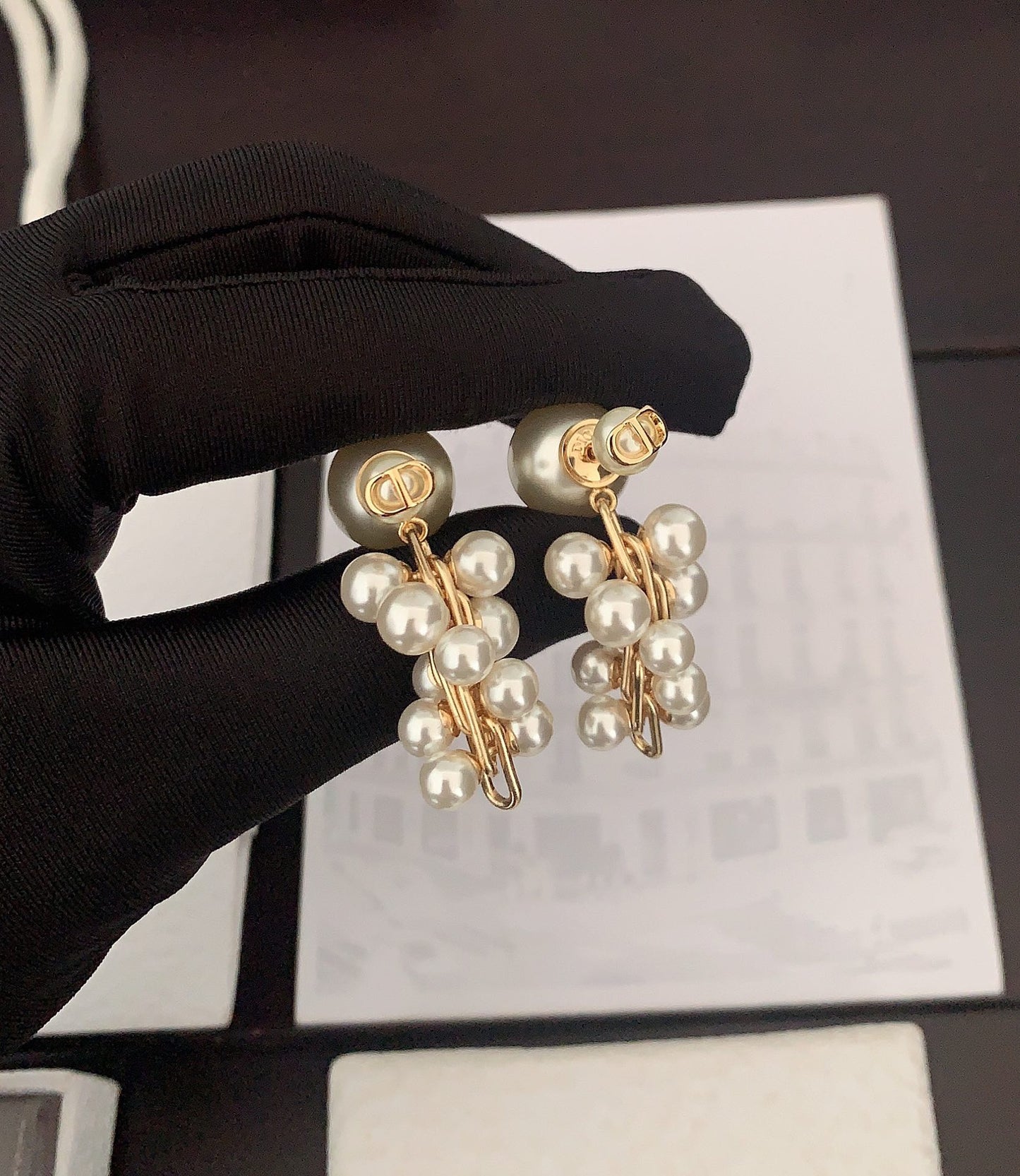 Latest model 🆕🆕 Large and Small Pearls with Multiple Pearls Earrings