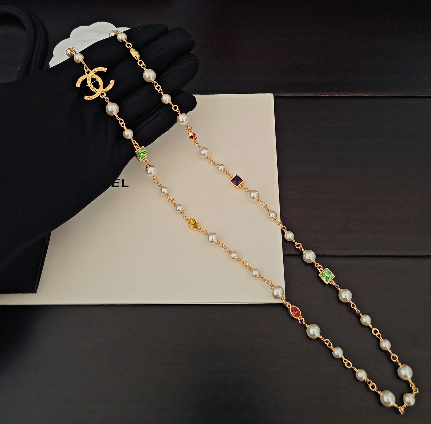 Latest model 🆕🆕 Golden Diamond Pearl Sweater Chain