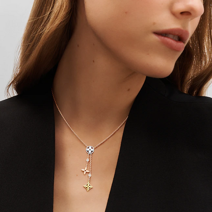 Idylle Blossom Pendant Necklace