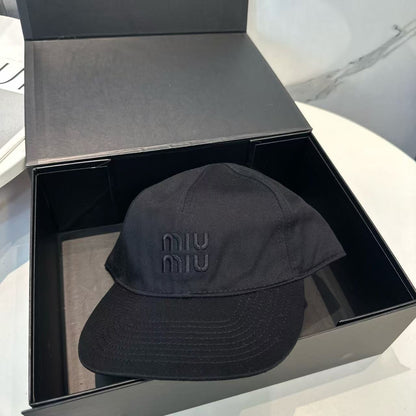 Canvas baseball cap