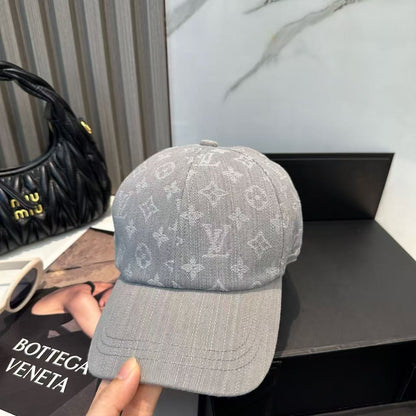 New denim baseball cap 🧢