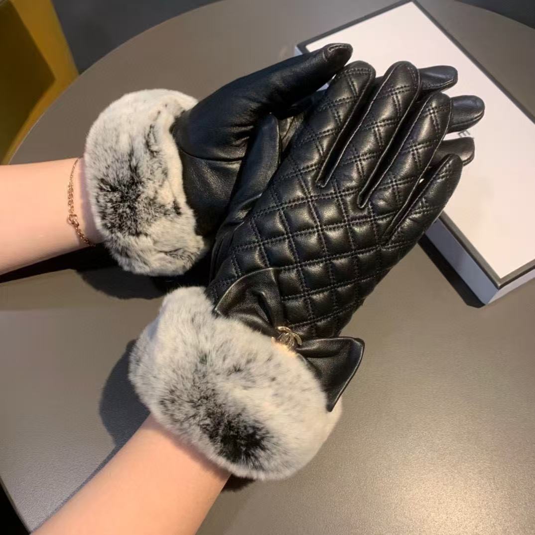 Winter Lazy Rabbit Hair Sheepskin Gloves in 2025