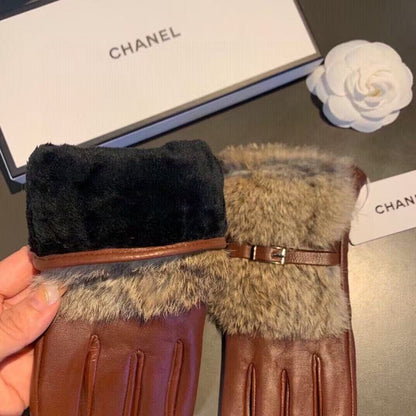 2025 👏 Winter new lazy rabbit fur sheepskin gloves 👍