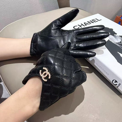 New touch screen gloves for 2025