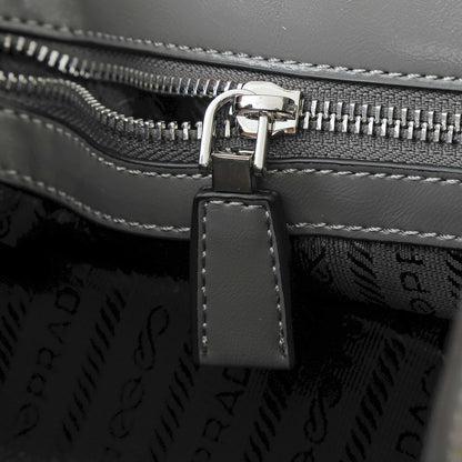 Hot shoulder handbag