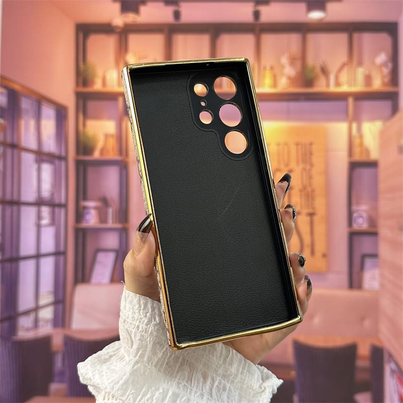 Vintage Embossed Electroplated Samsung Case