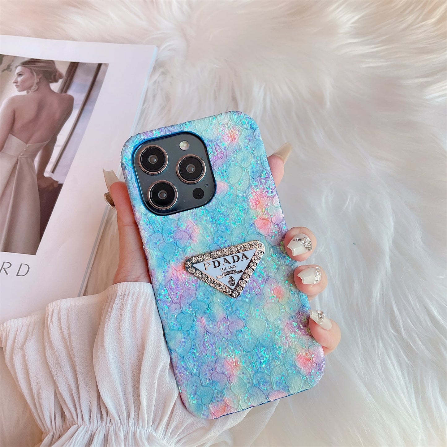 Glitter Triangle Logo Case