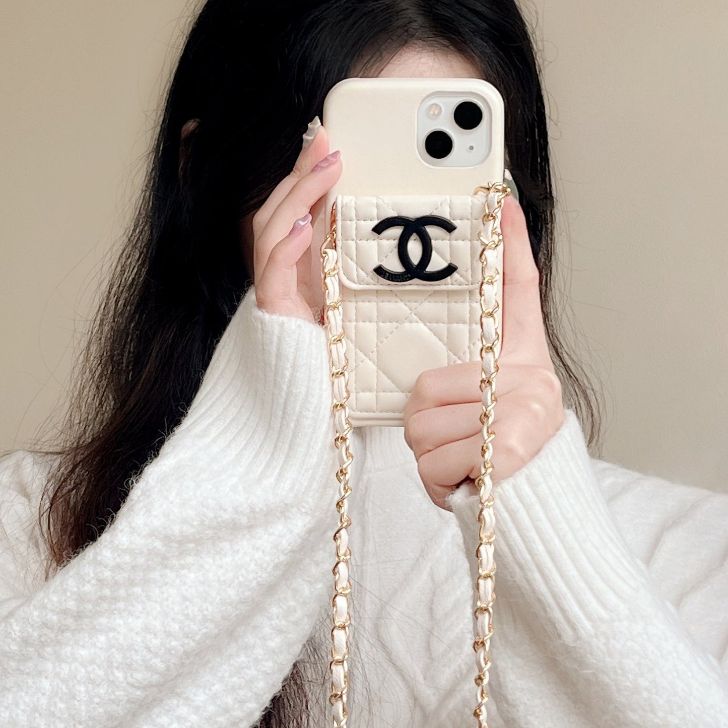 Elegant Leather Chain Lanyard Case