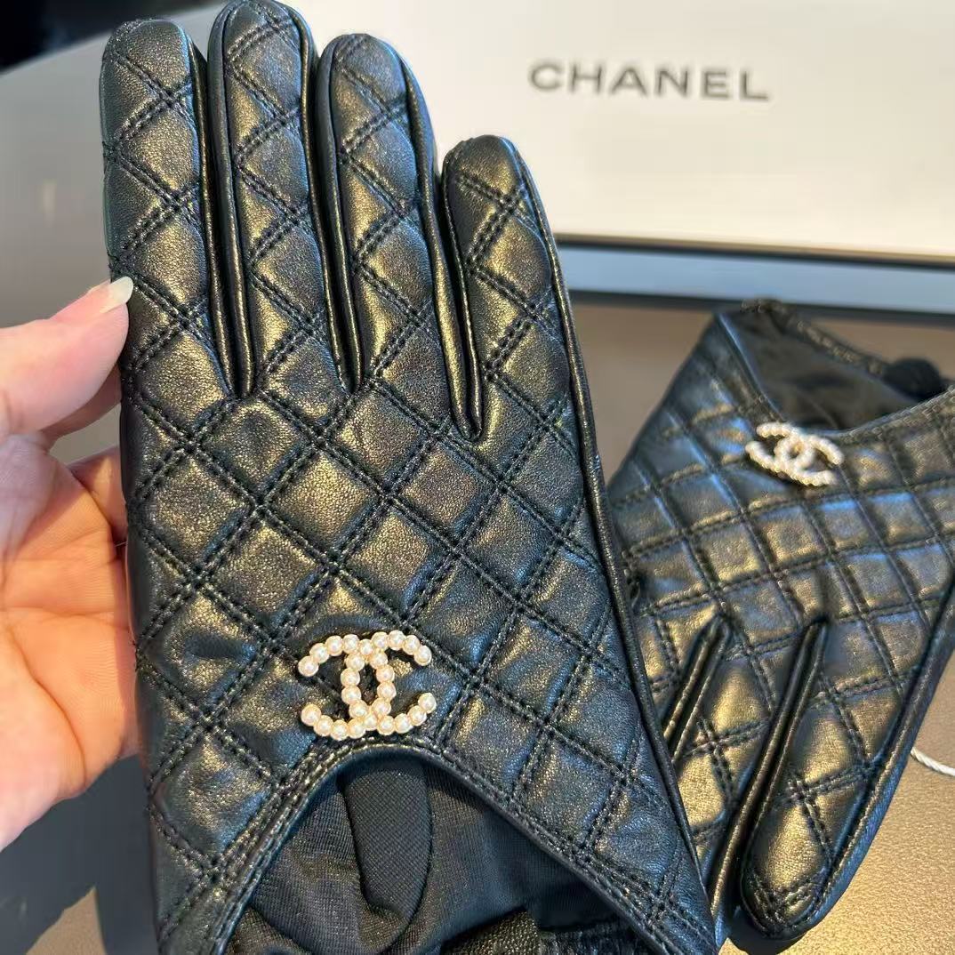 New touch screen gloves for 2025