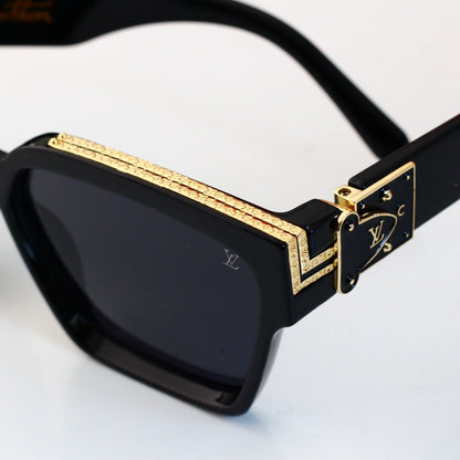 Classic Fashion Square Sunglasses 96220