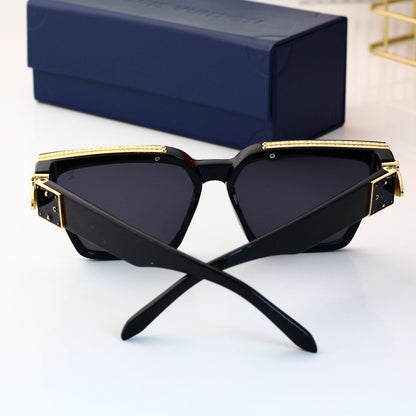 Classic Fashion Square Sunglasses 96220
